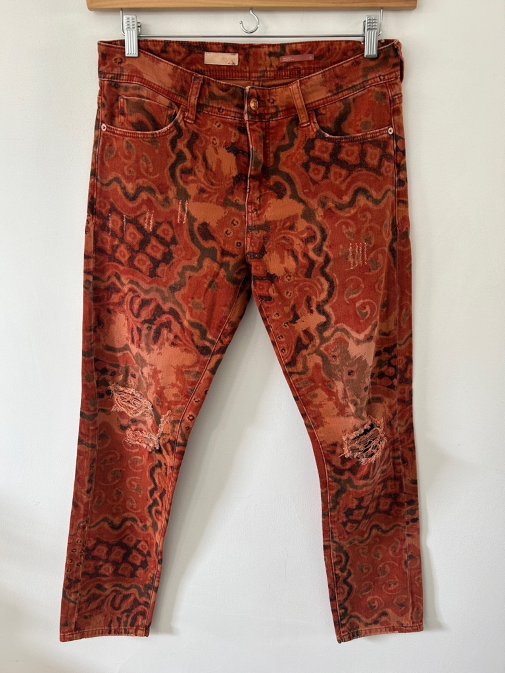 Pilcro Anthropologie The Slim Boyfriend Crop Straight Leg Jeans Orange Motif
